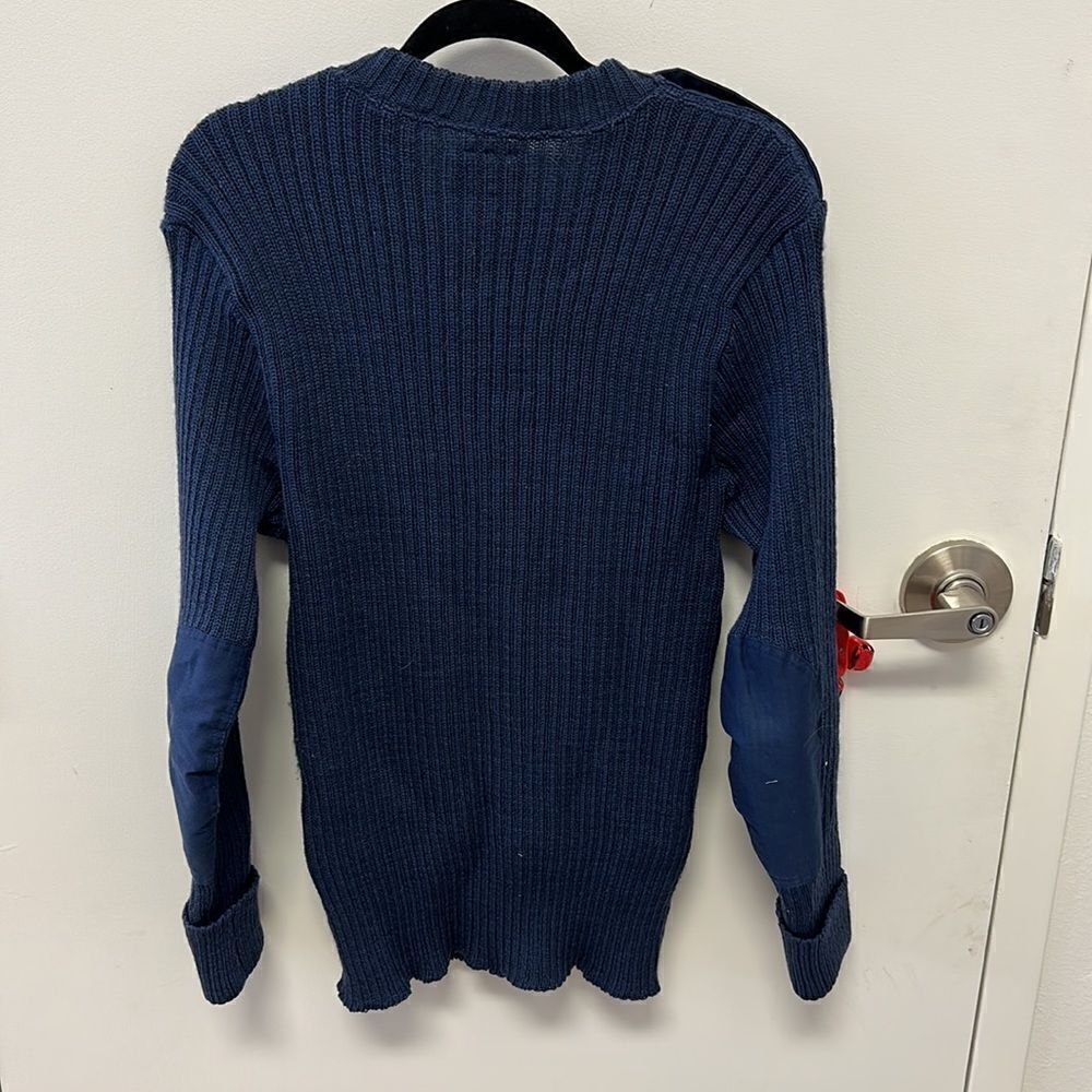 ⭐️1980's, wool, Brigade Quartermasters, "Wooly Pully" uniform sweater in blue - Picture 4 of 5
